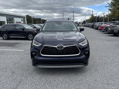2021 Toyota Highlander Platinum AWD (Natl)