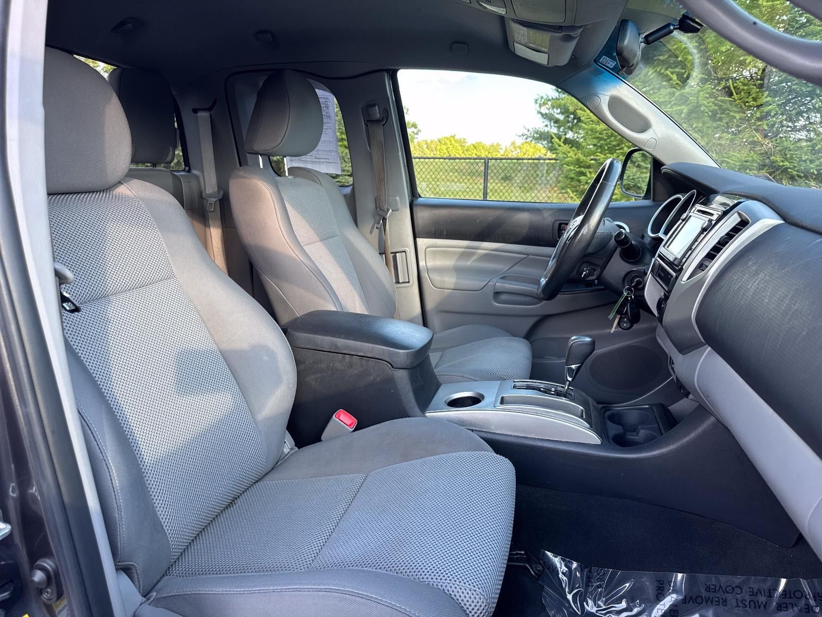 2015 Toyota Tacoma 4WD Access Cab Standard Bed V6 Automatic (SE)