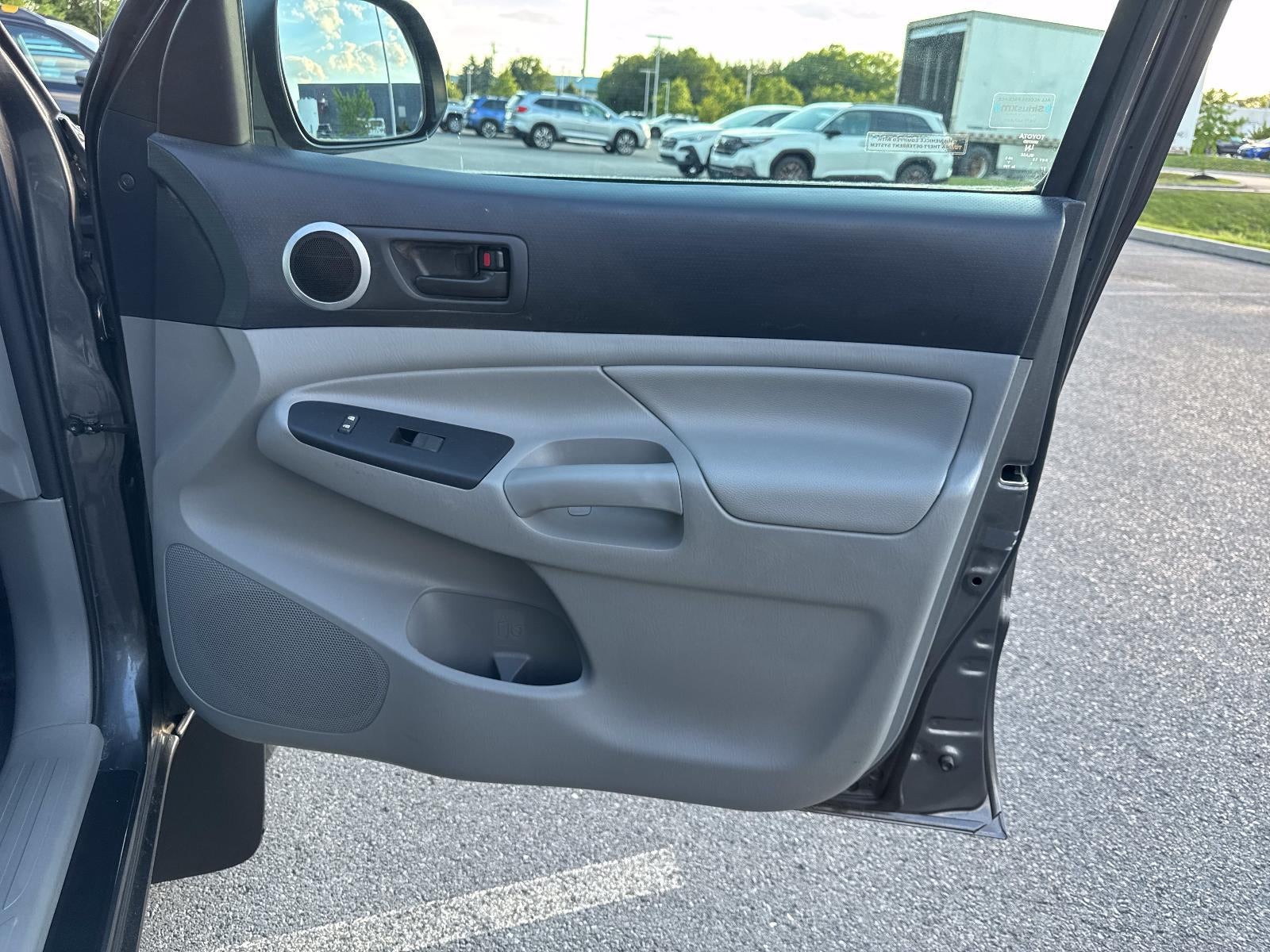 2015 Toyota Tacoma 4WD Access Cab Standard Bed V6 Automatic (SE)