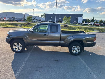 2015 Toyota Tacoma 4WD Access Cab Standard Bed V6 Automatic (SE)