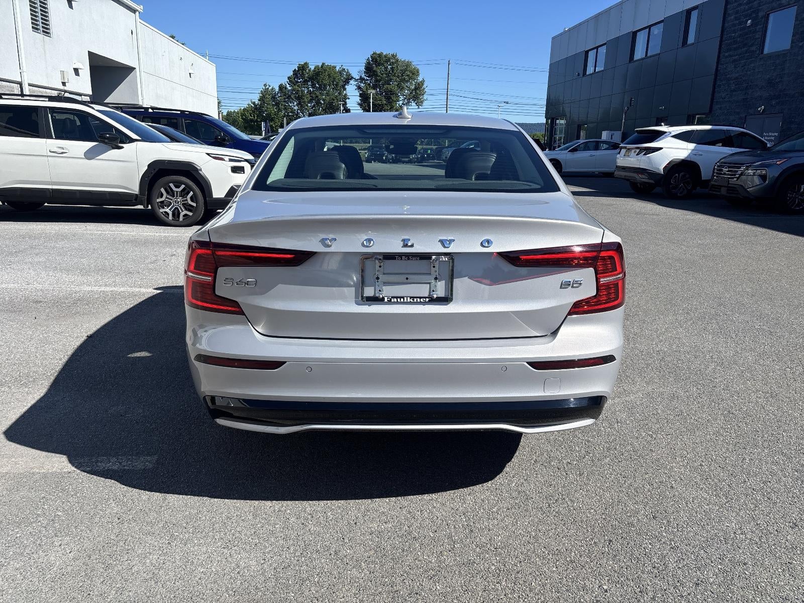 2025 Volvo S60 B5 FWD Core