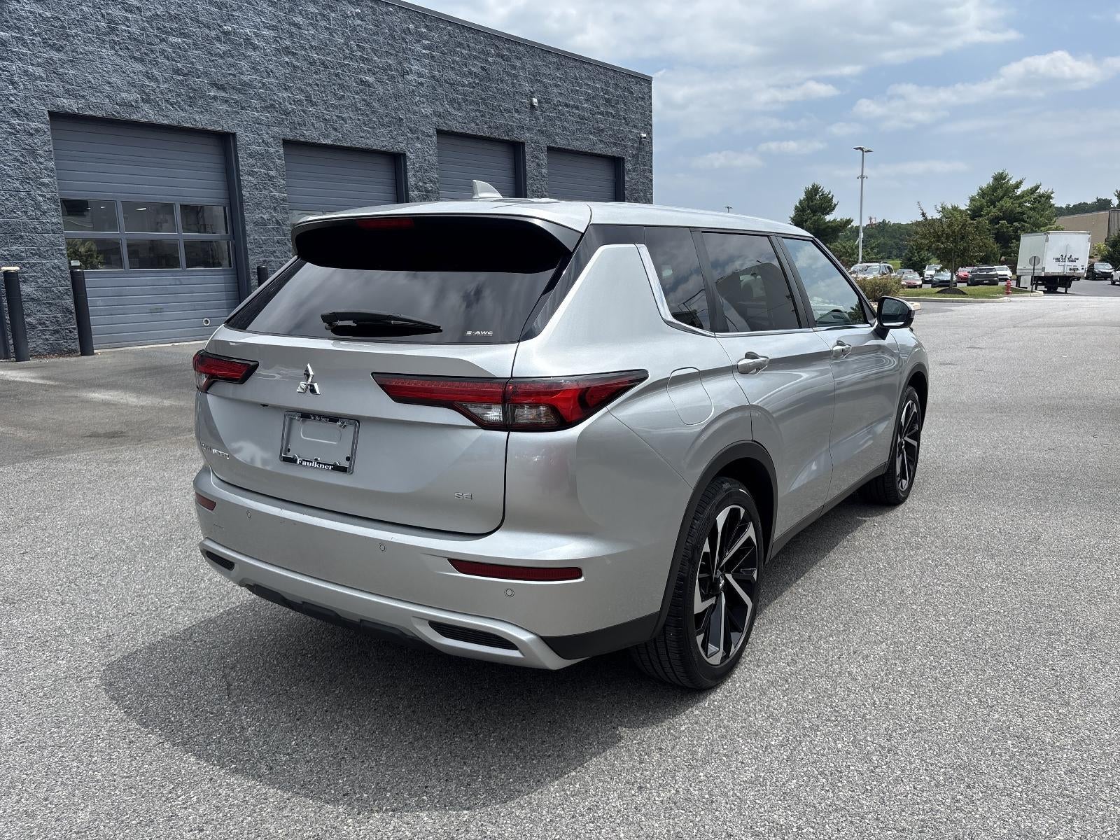 2022 Mitsubishi Outlander Black Edition S-AWC