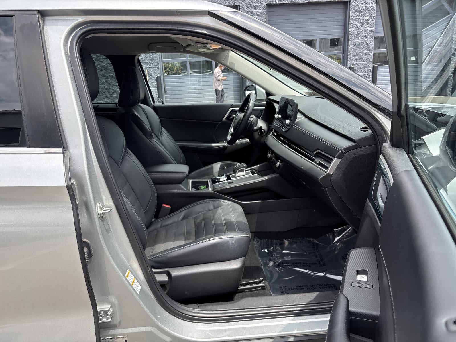 2022 Mitsubishi Outlander Black Edition S-AWC