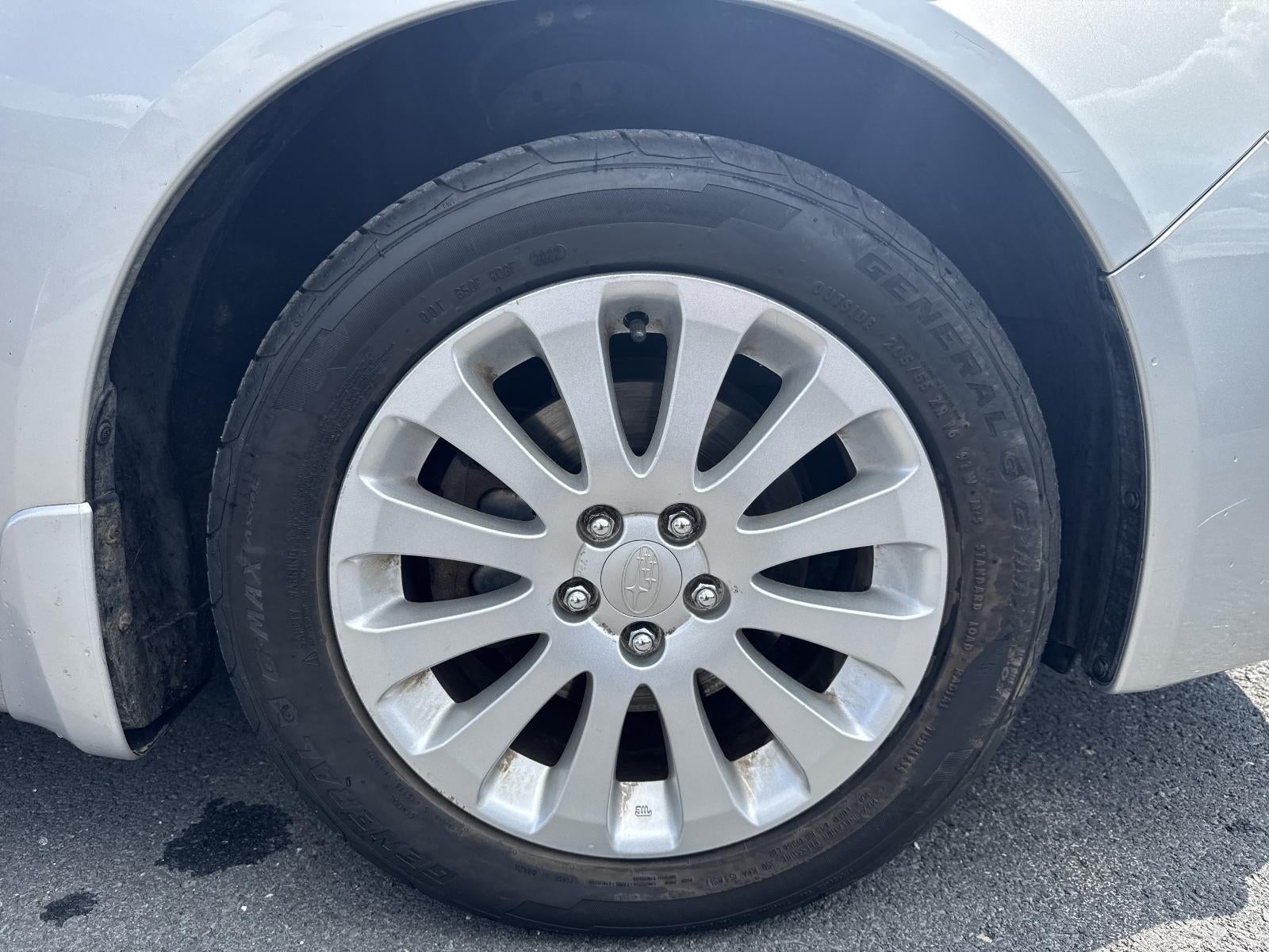 2008 Subaru Impreza Sedan 2.5i 4-Door Manual