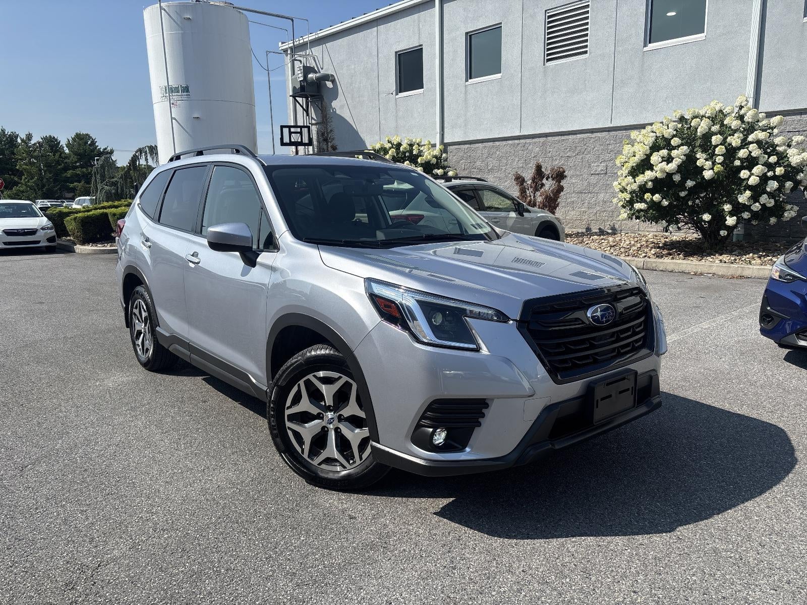 2024 Subaru Forester Premium AWD
