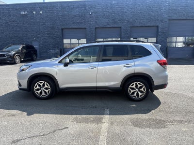 2024 Subaru Forester Premium AWD