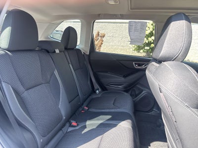 2024 Subaru Forester Premium AWD