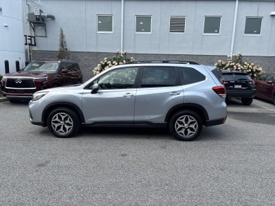 2021 Subaru Forester Premium CVT