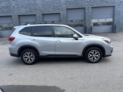2021 Subaru Forester Premium CVT