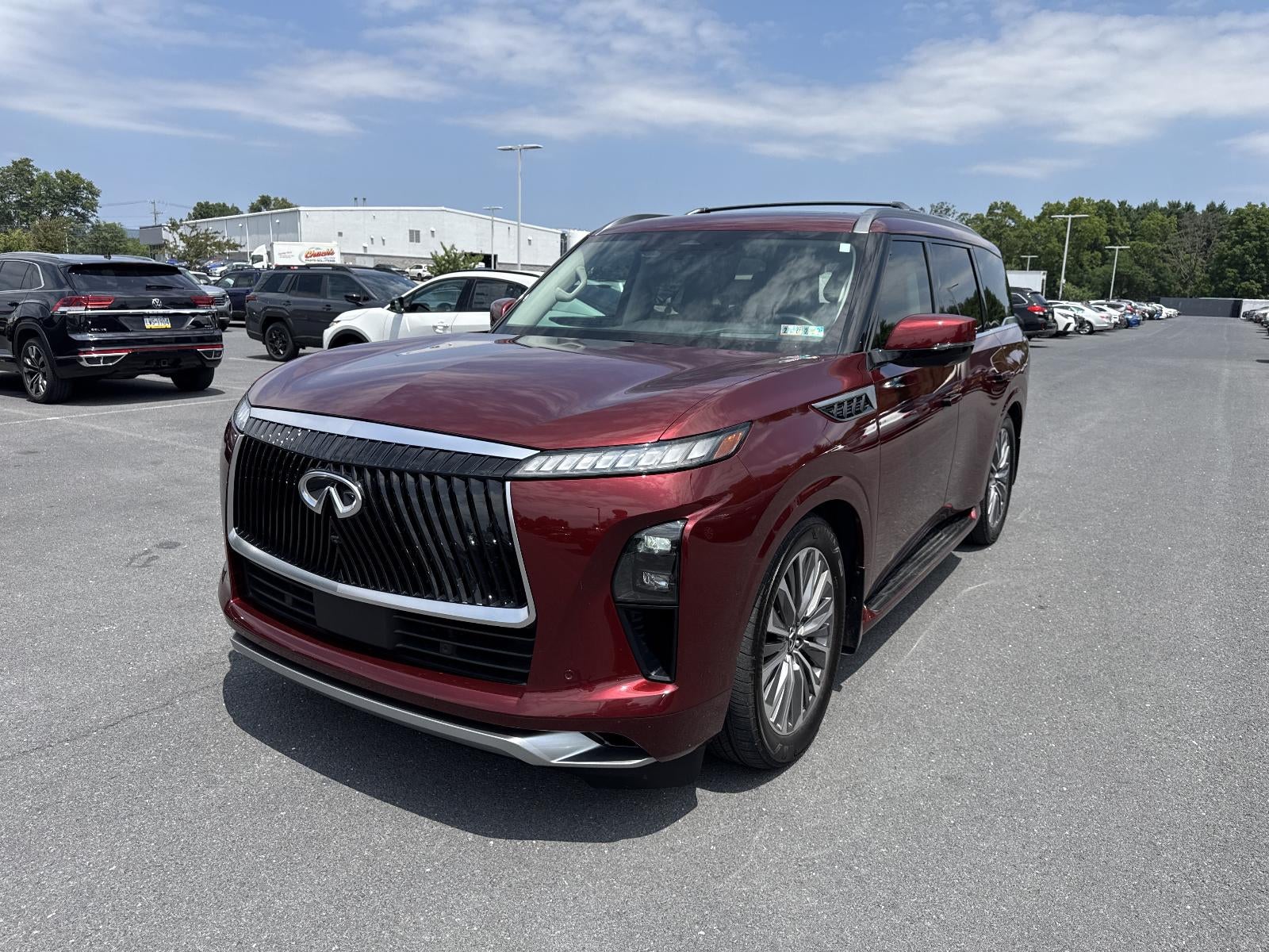 2025 INFINITI QX80 SENSORY AWD