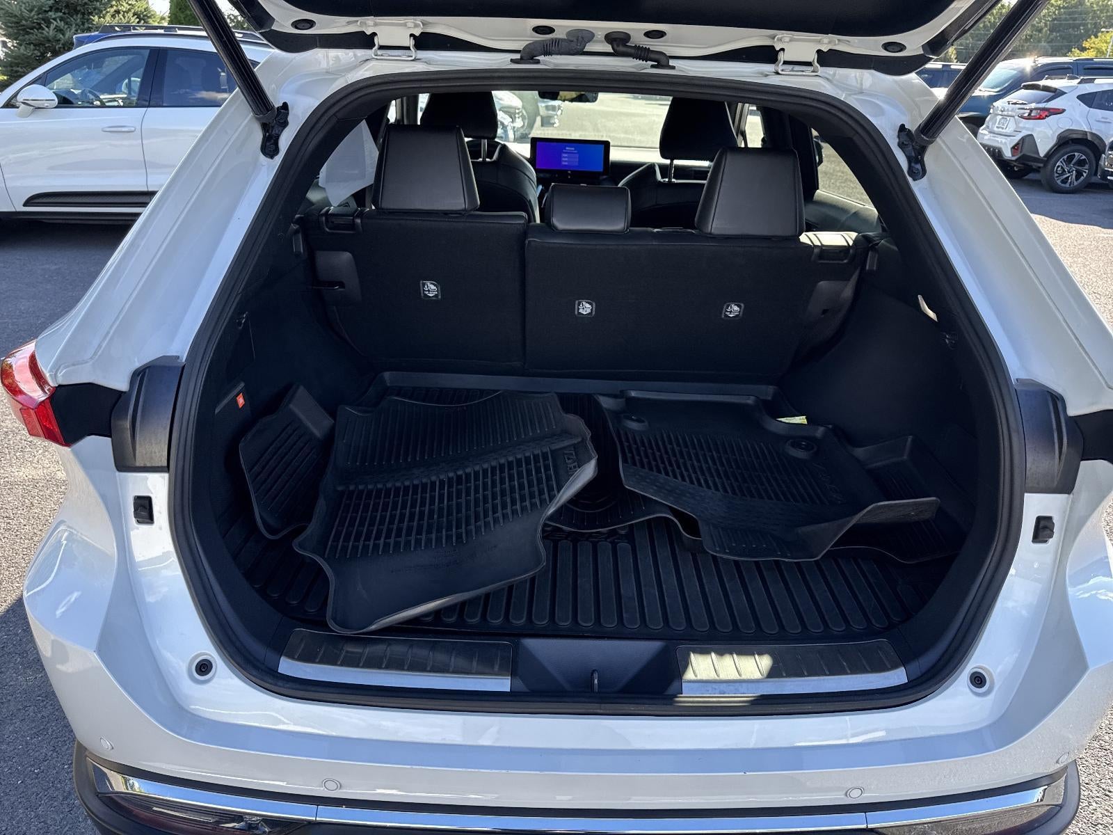2023 Toyota Venza Limited AWD (GS)
