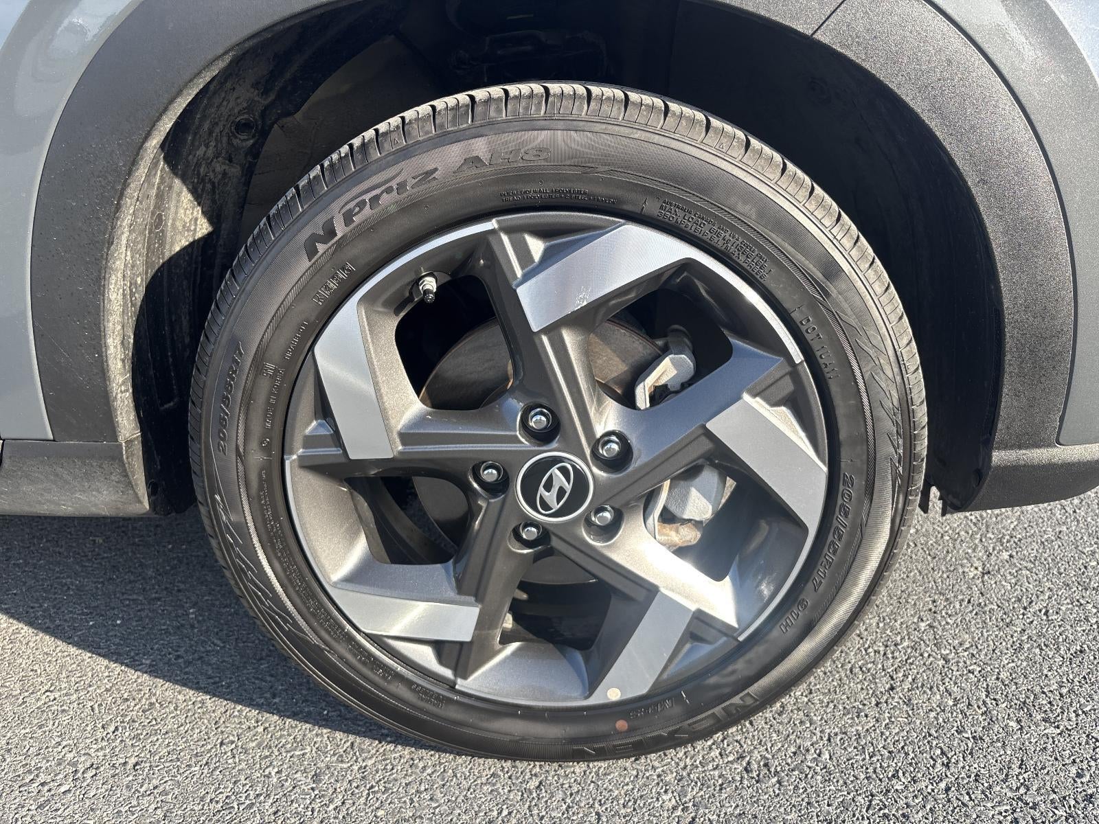 2025 Hyundai VENUE Limited IVT