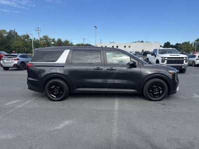 2025 Kia Carnival LXS FWD