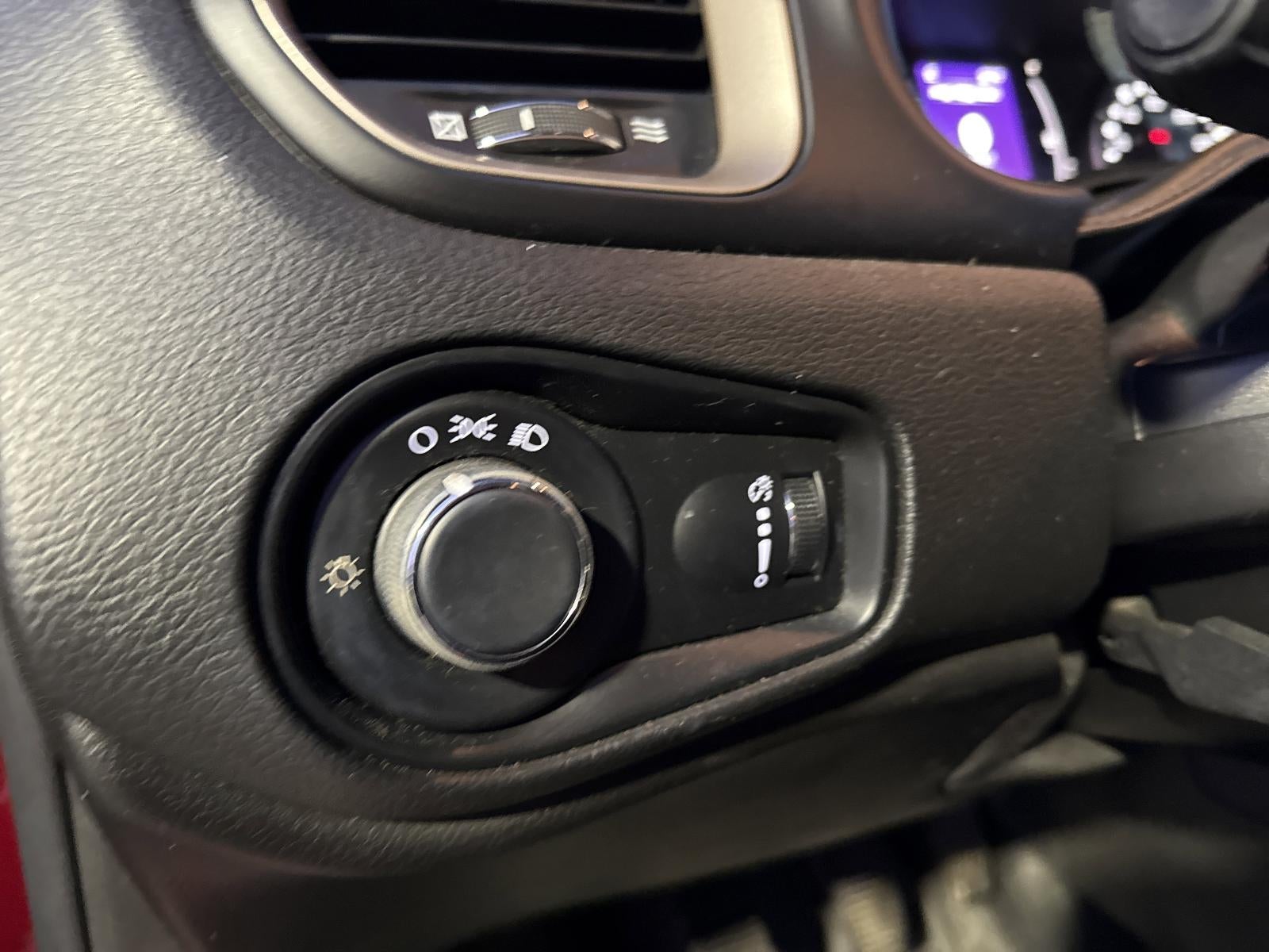 2015 Jeep Renegade FWD 4dr Sport