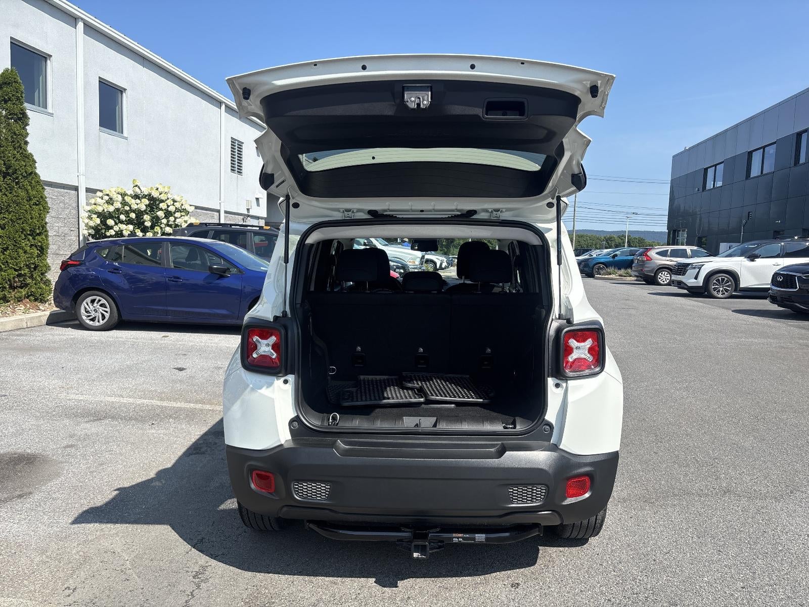 2023 Jeep Renegade Latitude 4x4