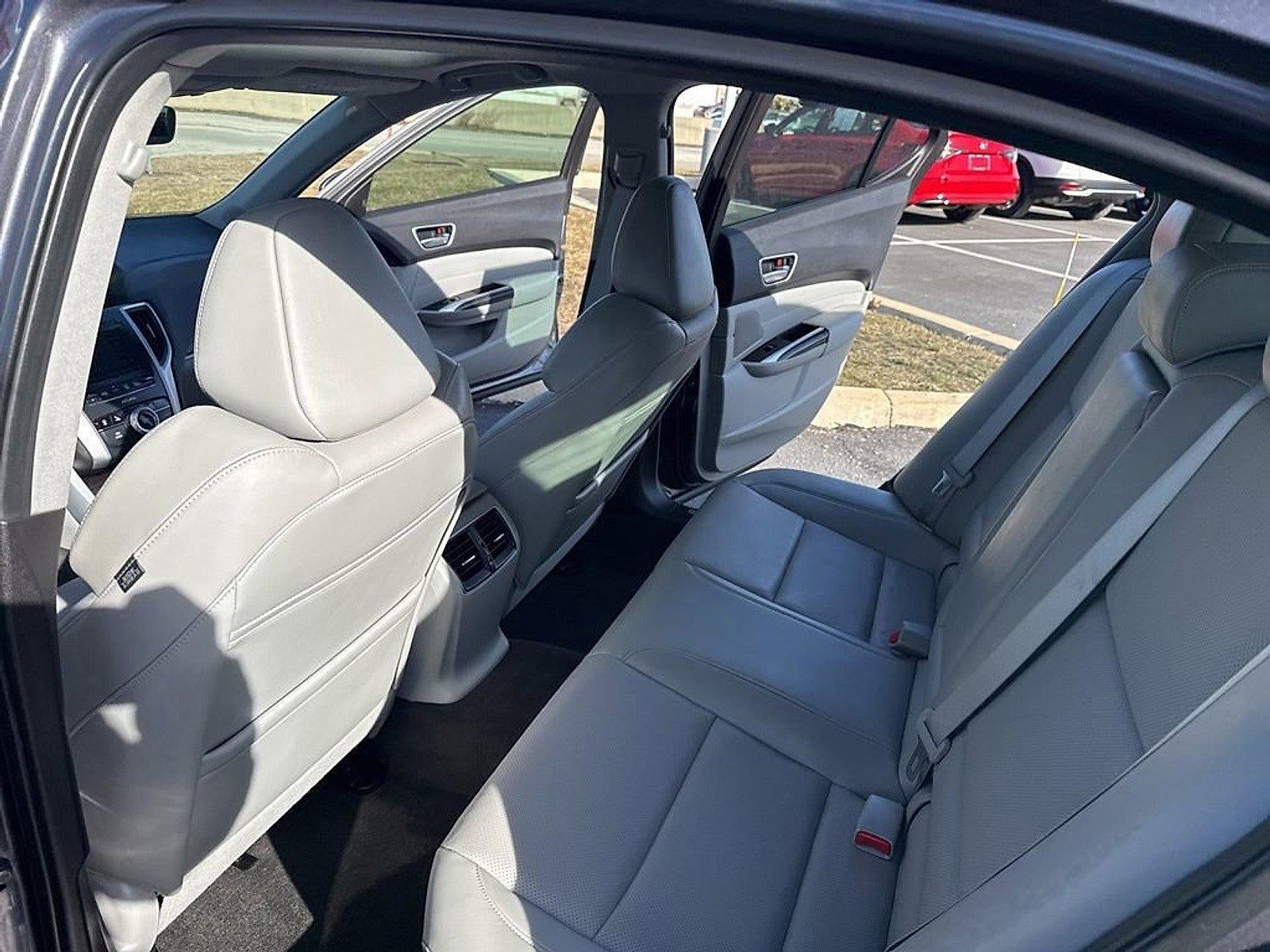 2018 Acura TLX 2.4L FWD w/Technology Pkg