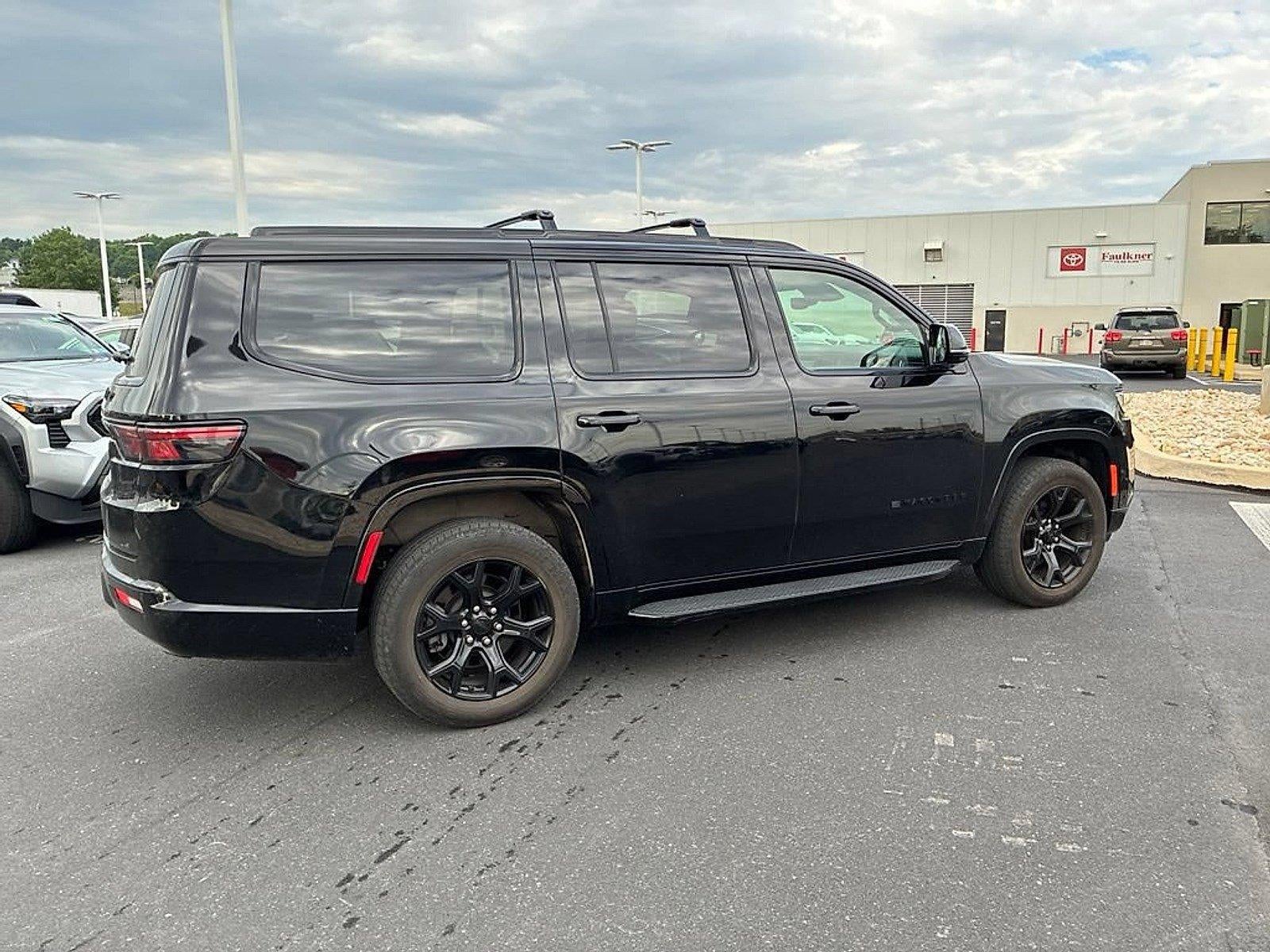 2023 Jeep Wagoneer Series II Carbide 4x4