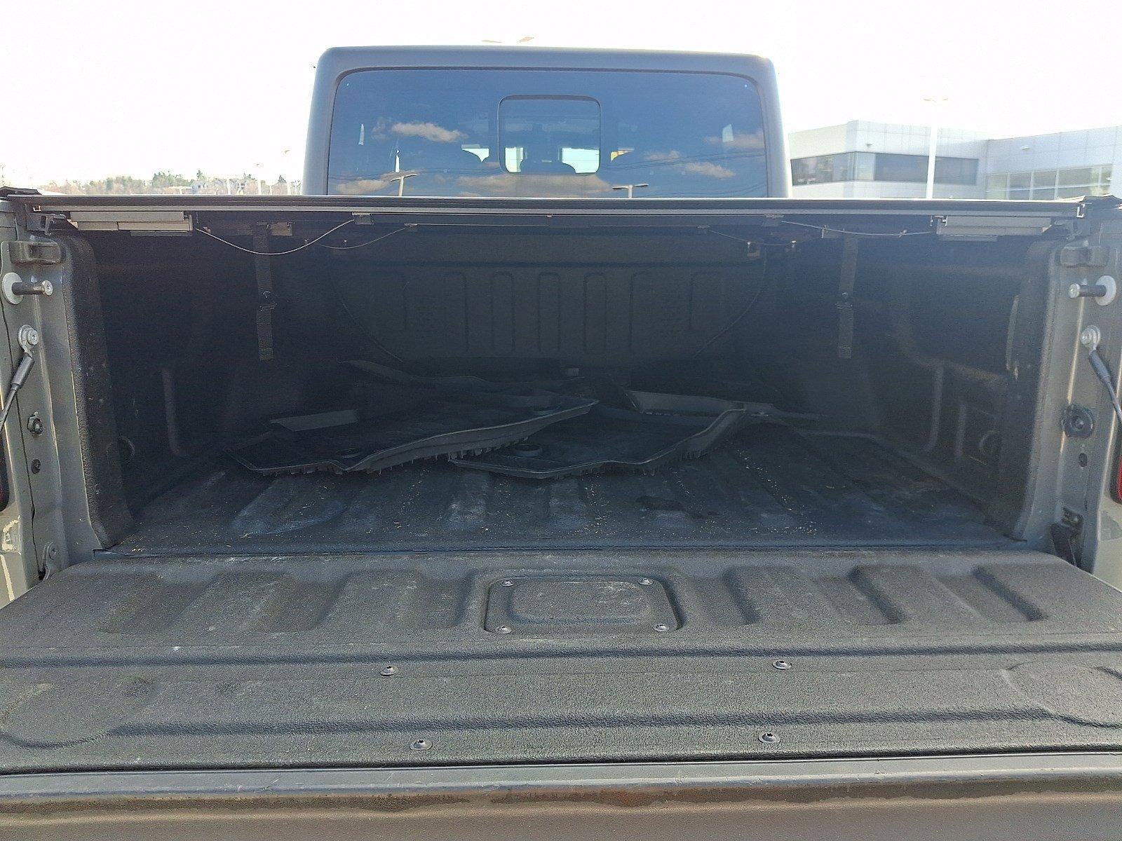 2020 Jeep Gladiator Overland 4x4