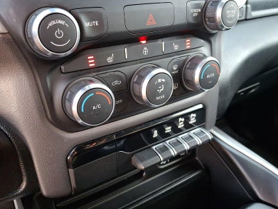 2022 RAM 1500 Big Horn 4x4 Crew Cab 5'7" Box