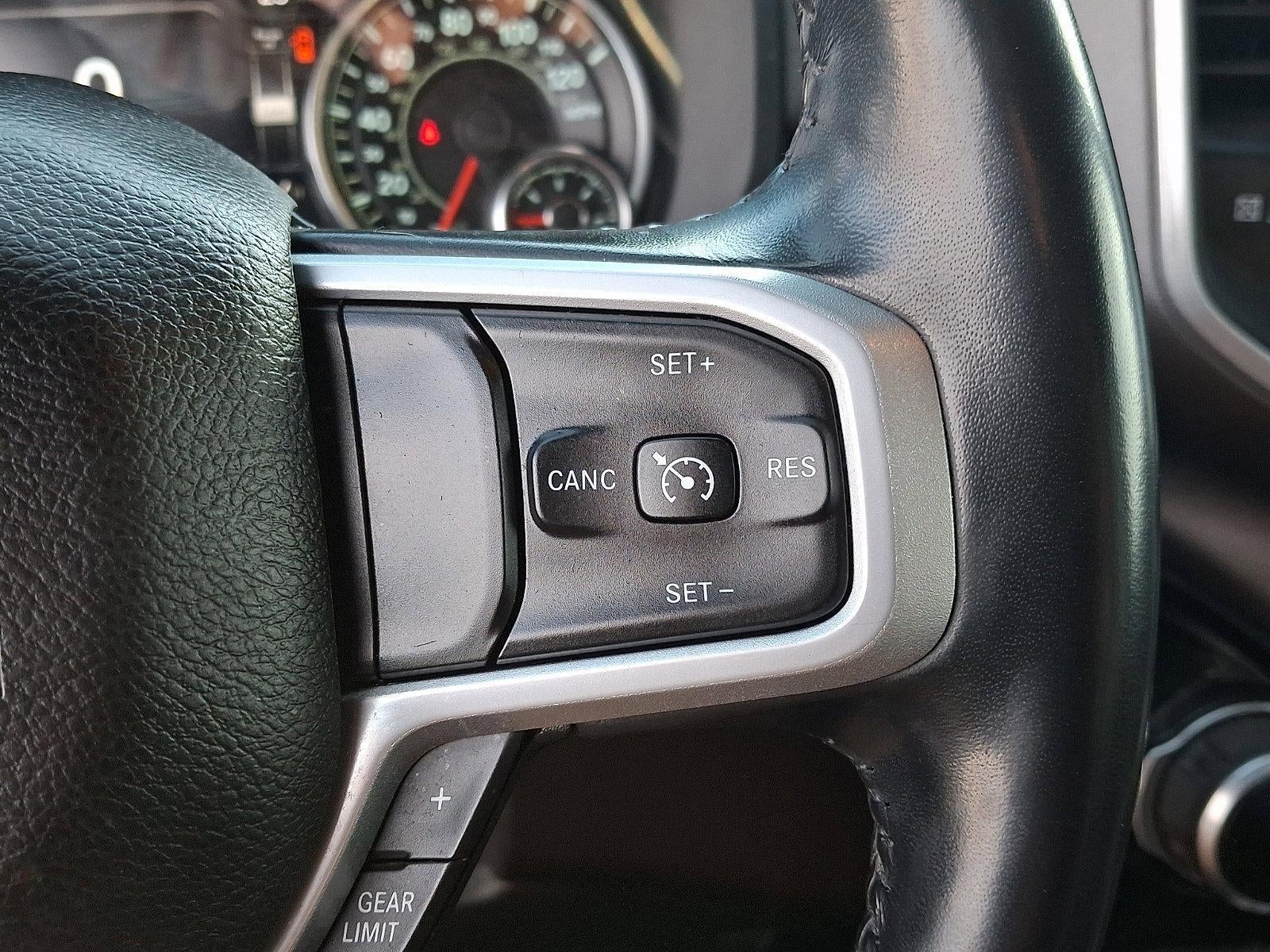 2022 RAM 1500 Big Horn 4x4 Crew Cab 5'7" Box