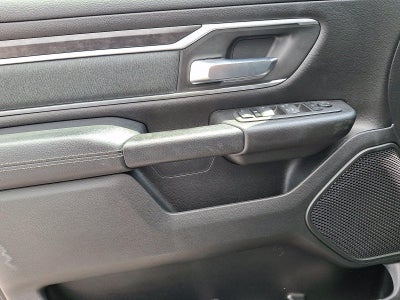 2022 RAM 1500 Big Horn 4x4 Crew Cab 5'7" Box