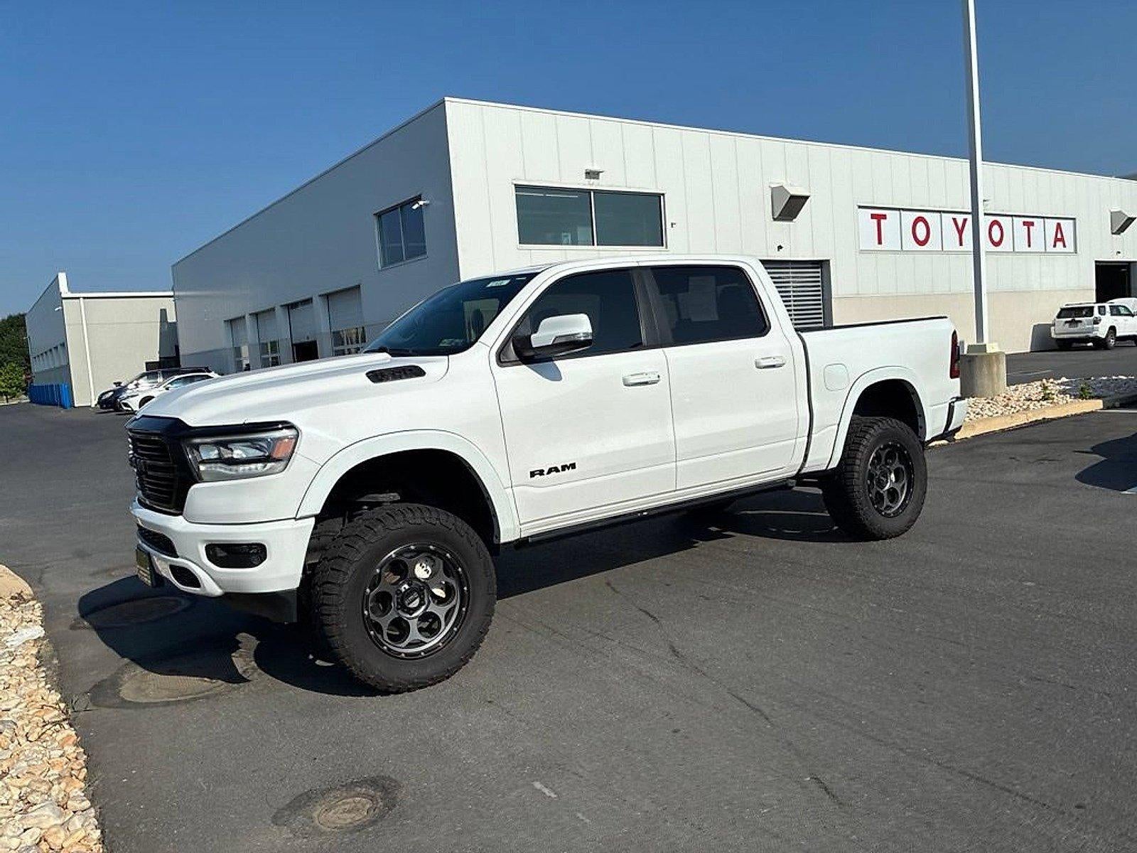 2020 RAM 1500 Big Horn 4x4 Crew Cab 5'7" Box