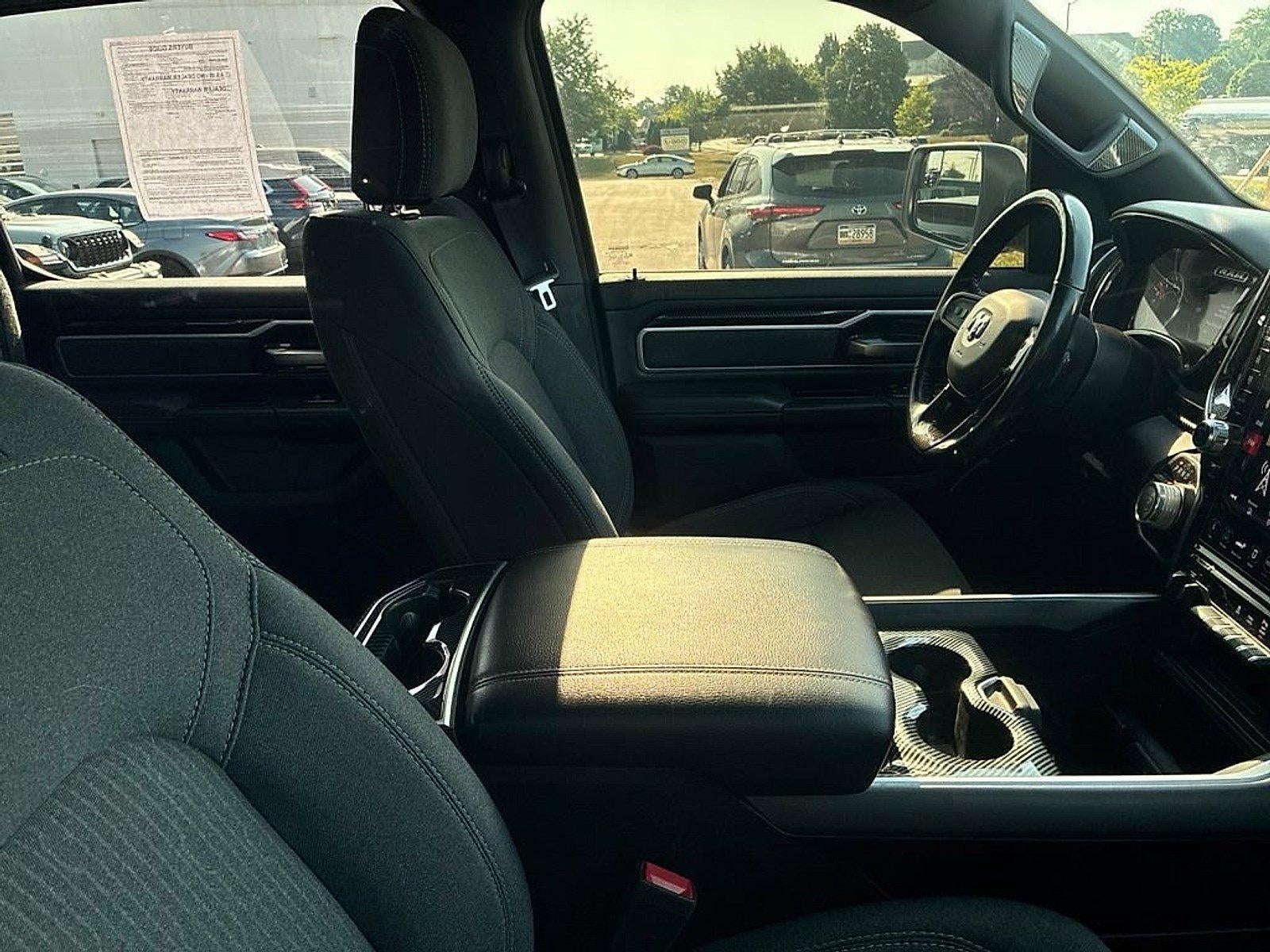 2020 RAM 1500 Big Horn 4x4 Crew Cab 5'7" Box