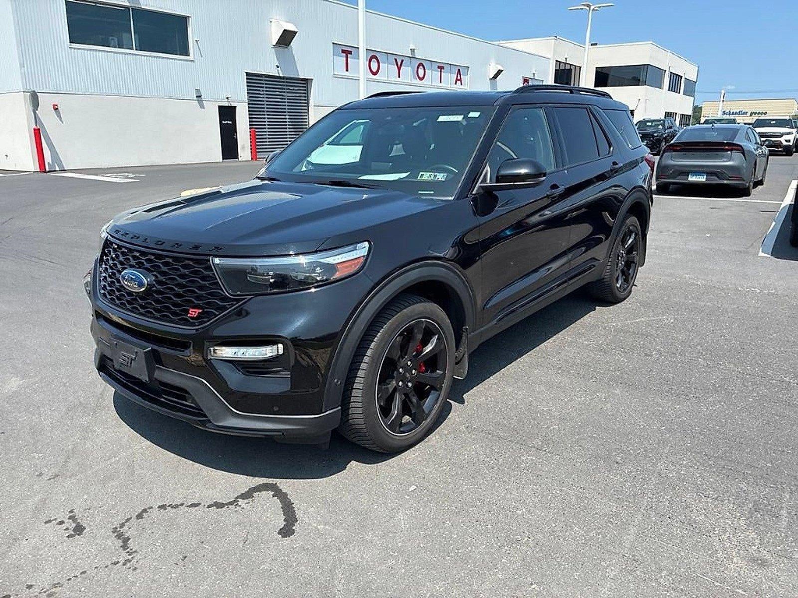 2022 Ford Explorer ST 4WD