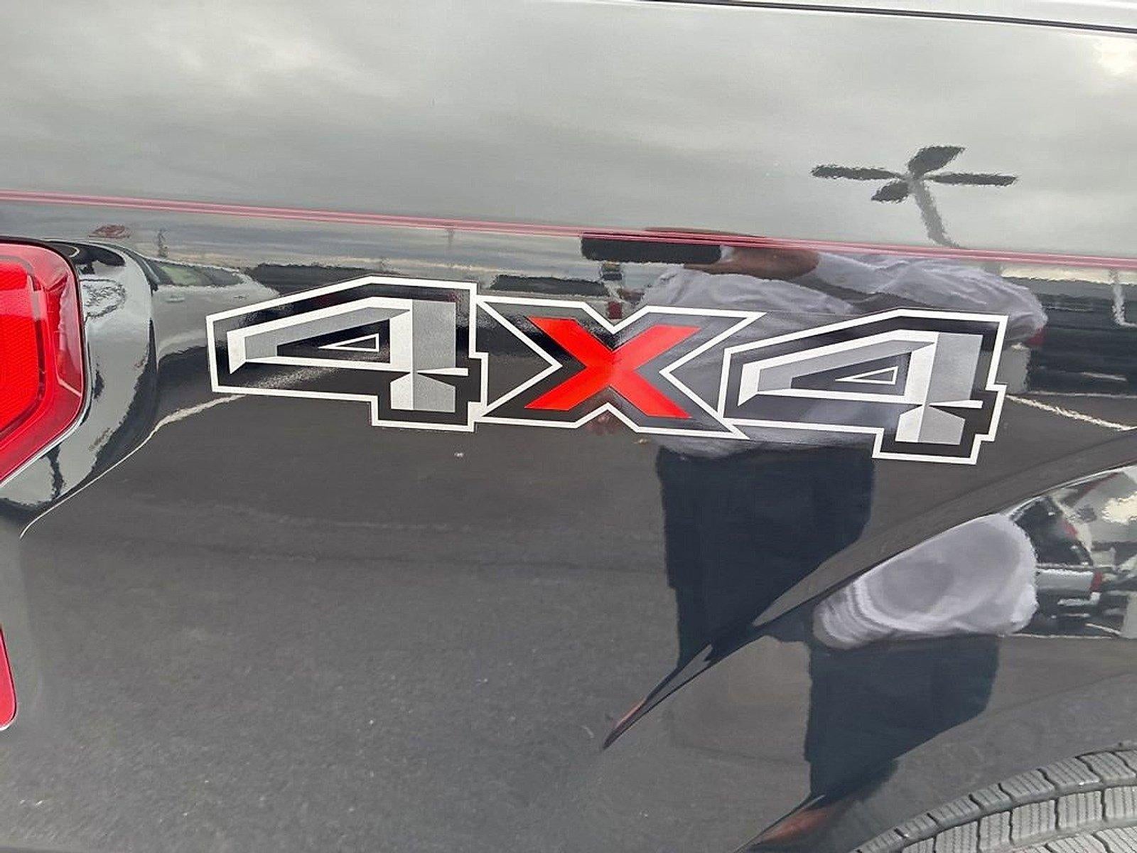 2015 Ford F-150 4WD SuperCab 6-1/2 Ft Box XLT