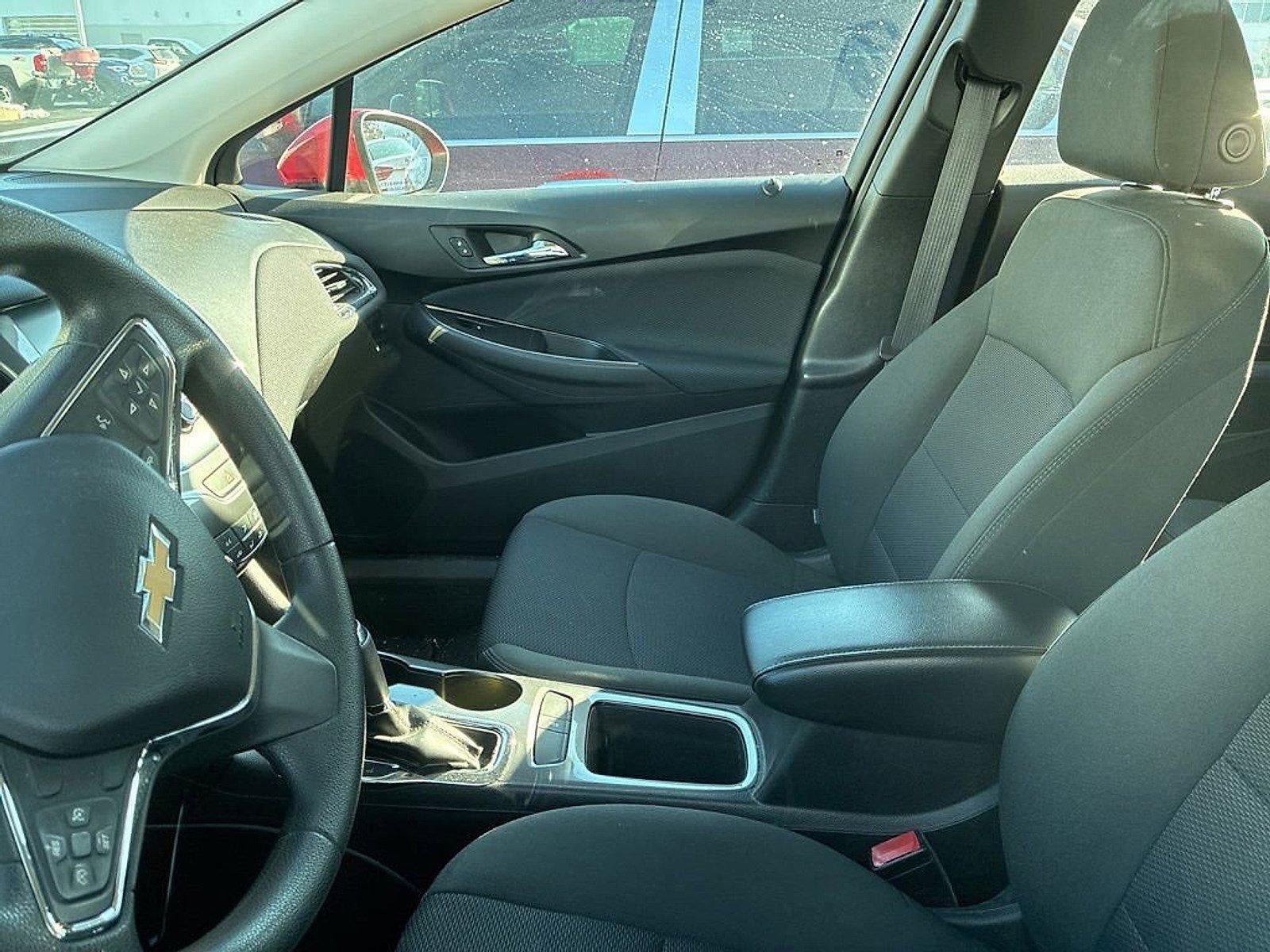 2016 Chevrolet Cruze Sedan LT (Automatic)