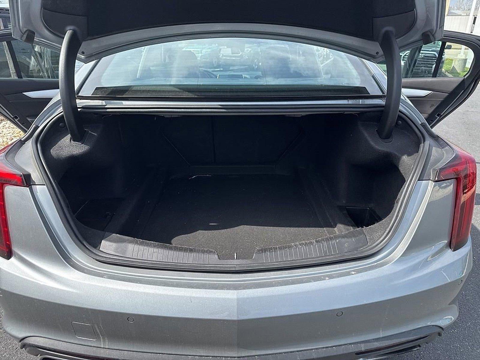 2023 Cadillac CT5 4dr Sdn Luxury