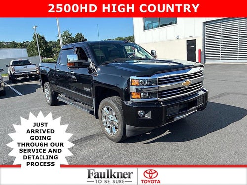 2016 Chevrolet Silverado 2500 HD Crew Cab Standard Box 4-Wheel Drive High Country