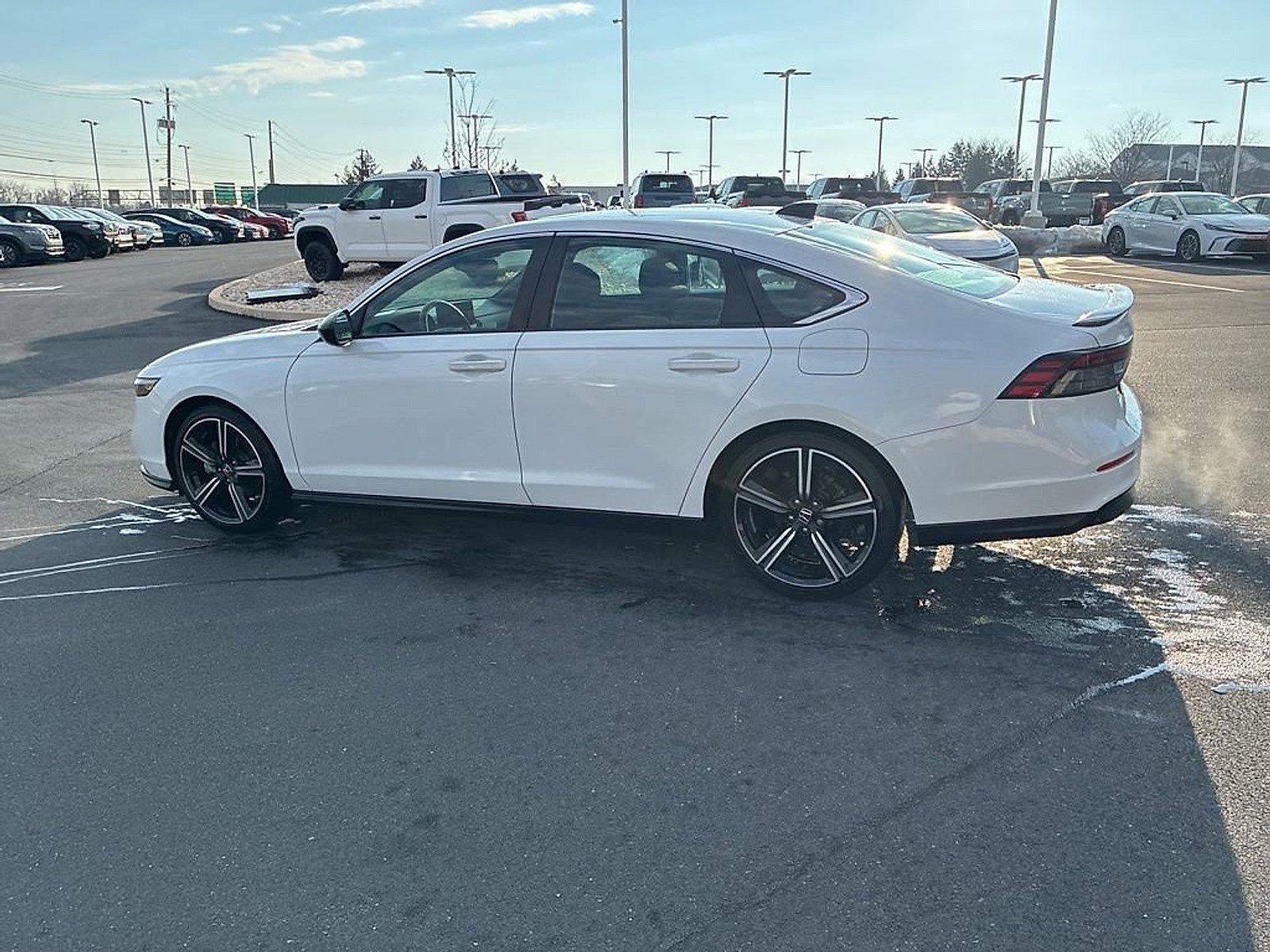 2023 Honda Accord Hybrid Sport Sedan w/o BSI