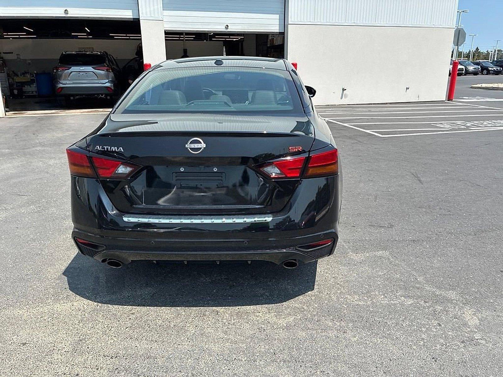 2023 Nissan Altima 2.5 SR Sedan