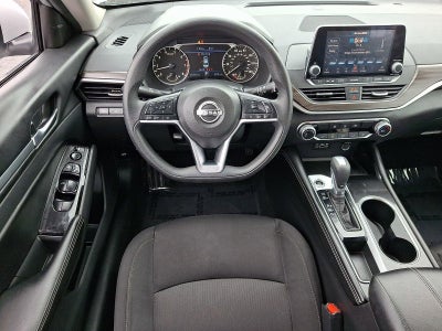 2023 Nissan Altima 2.5 SV Sedan