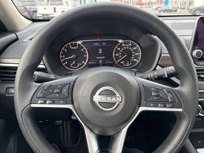 2024 Nissan Altima 2.5 SV Sedan
