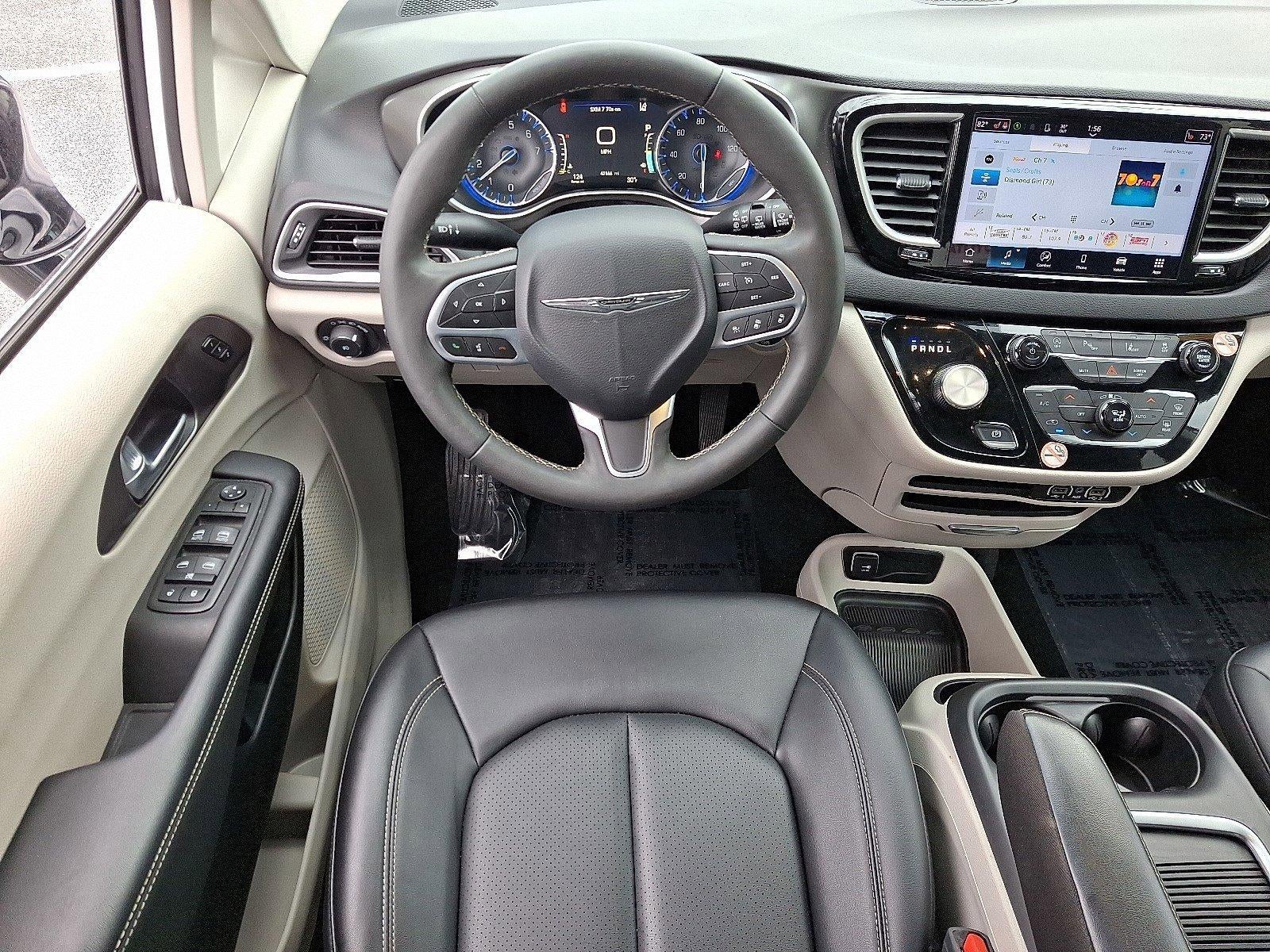 2024 Chrysler Pacifica Touring L FWD