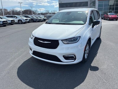 2024 Chrysler Pacifica Touring L FWD