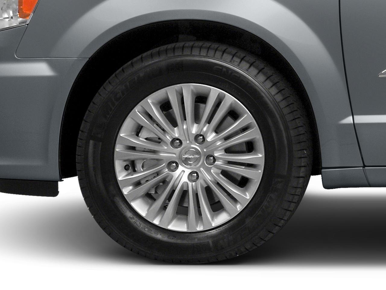 2016 Chrysler Town & Country 4dr Wgn Touring-L Anniversary Edition