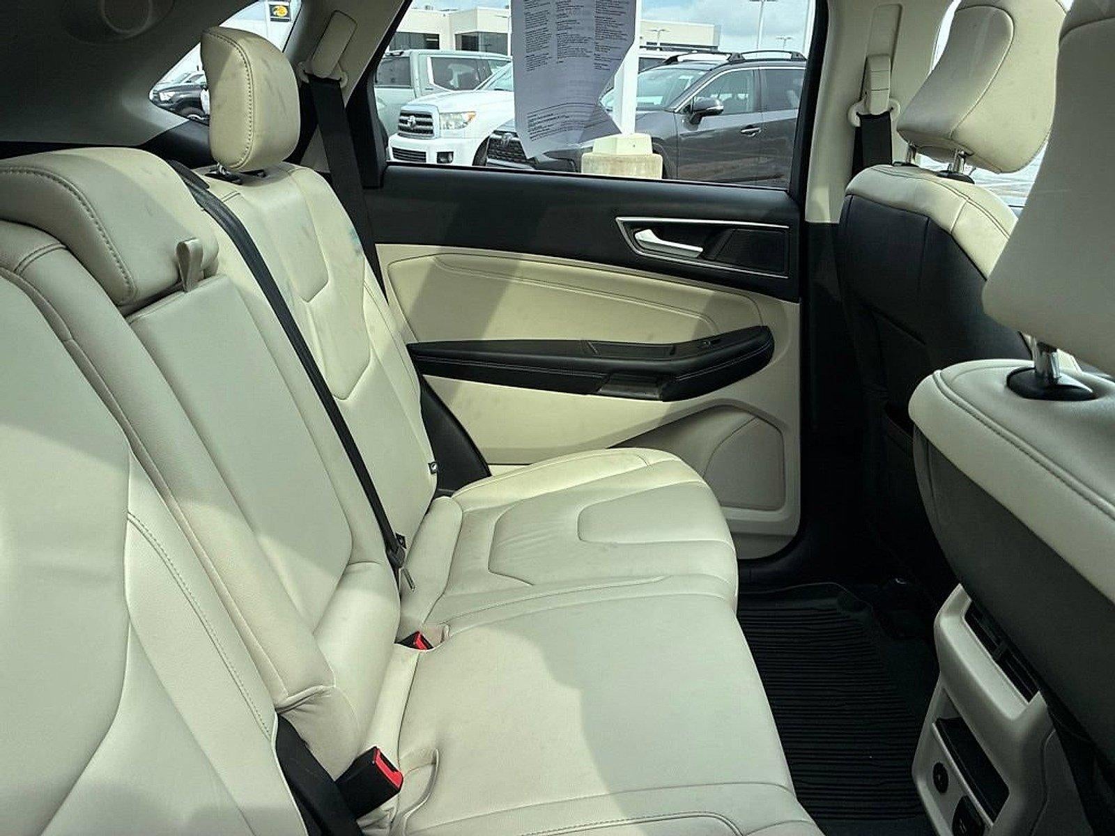 2022 Ford Edge Titanium AWD