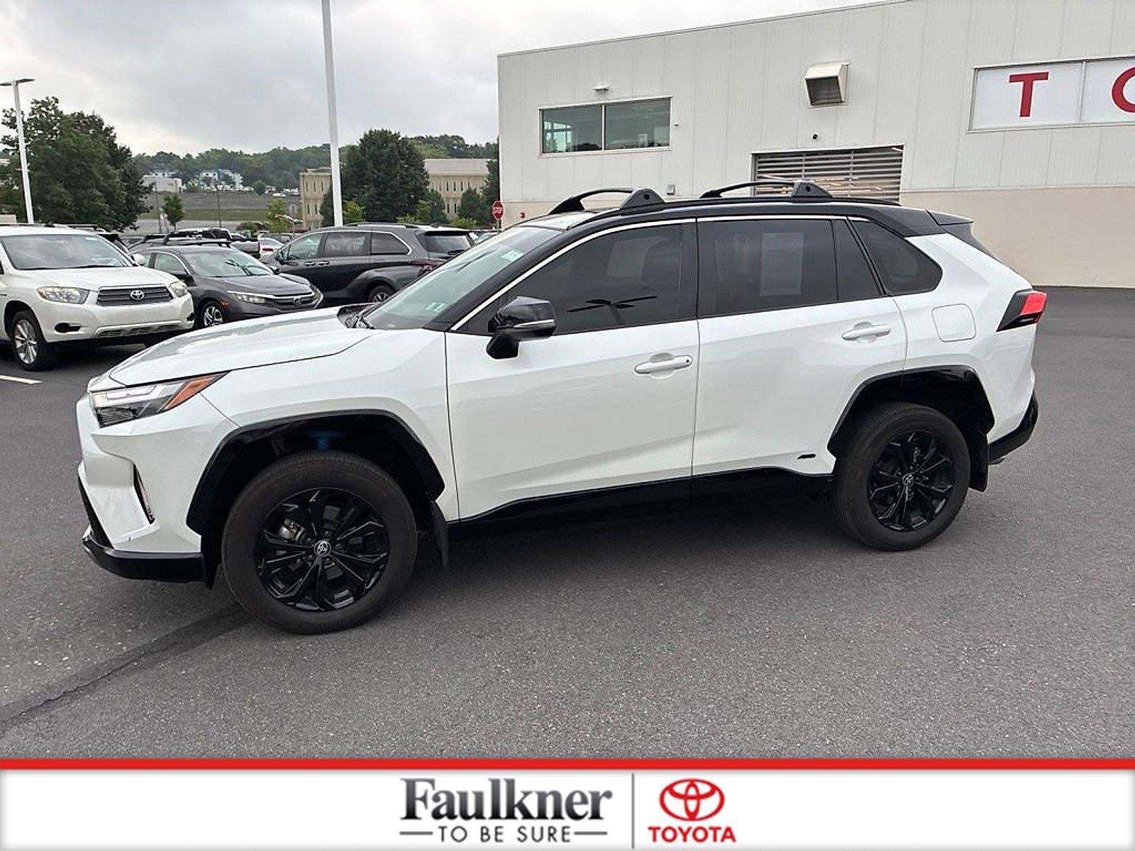 2024 Toyota RAV4 Hybrid XSE AWD (Natl)