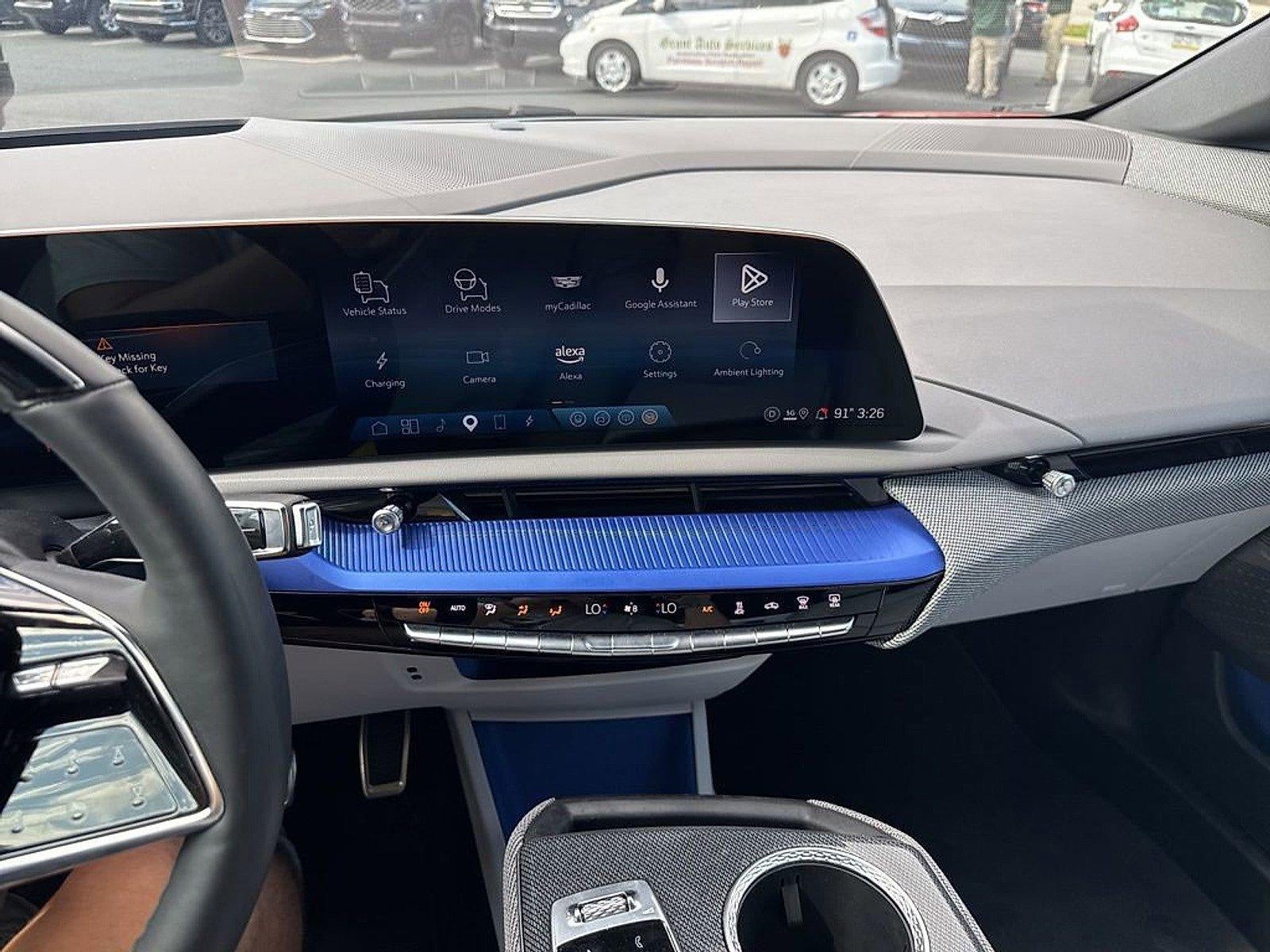 2025 Cadillac OPTIQ AWD 4dr Sport w/1SH