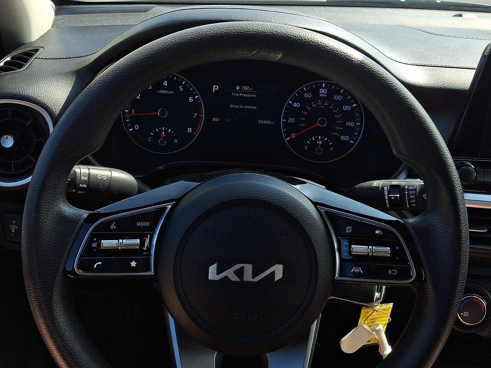 2024 Kia Forte LXS IVT