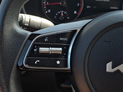 2024 Kia Forte LXS IVT