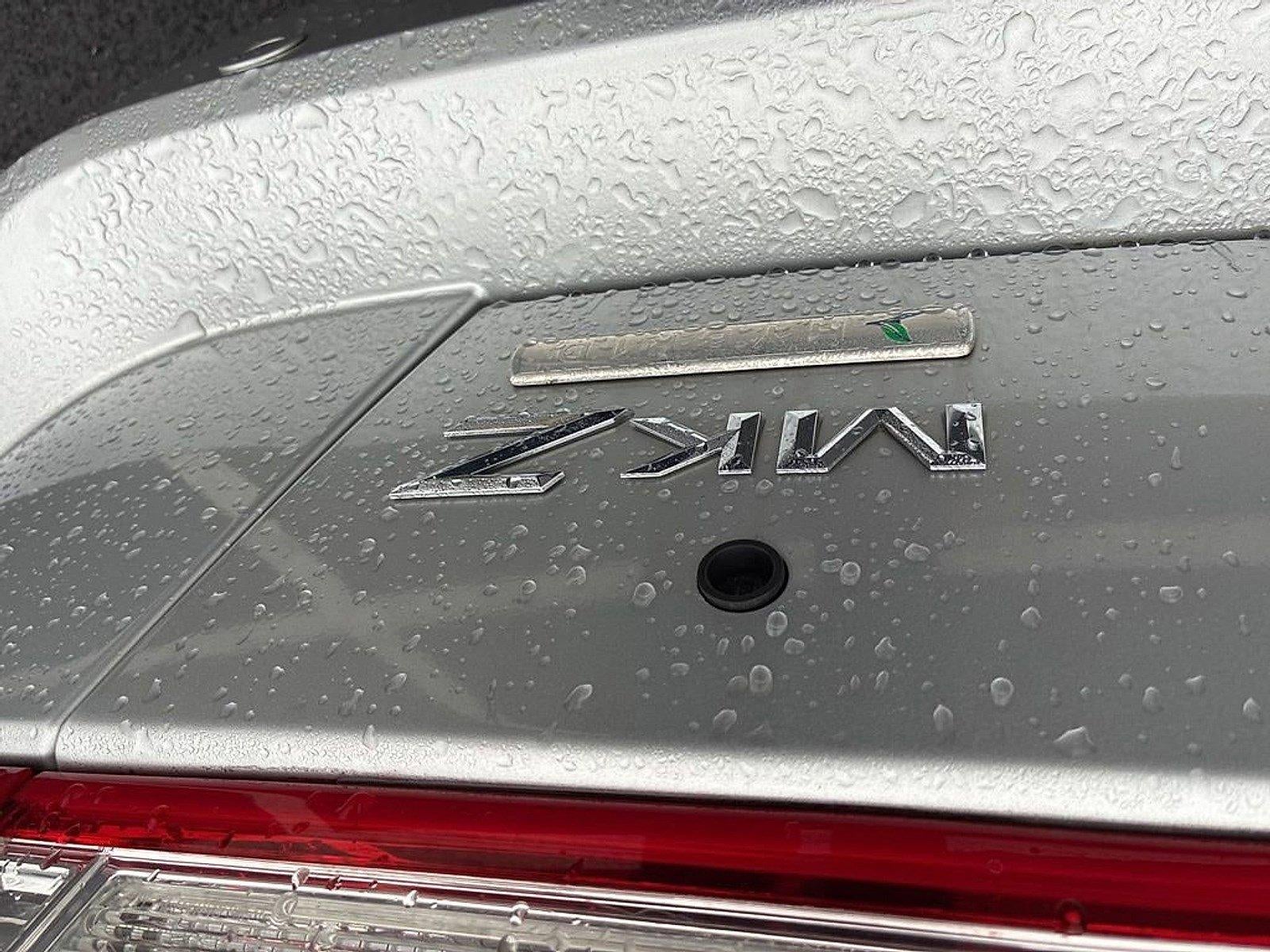 2011 Lincoln MKZ 4dr Sdn Hybrid FWD