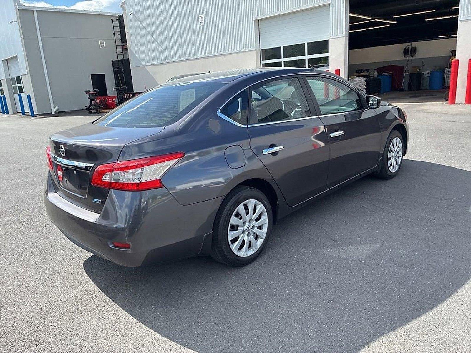 2013 Nissan Sentra 4dr Sdn I4 CVT S