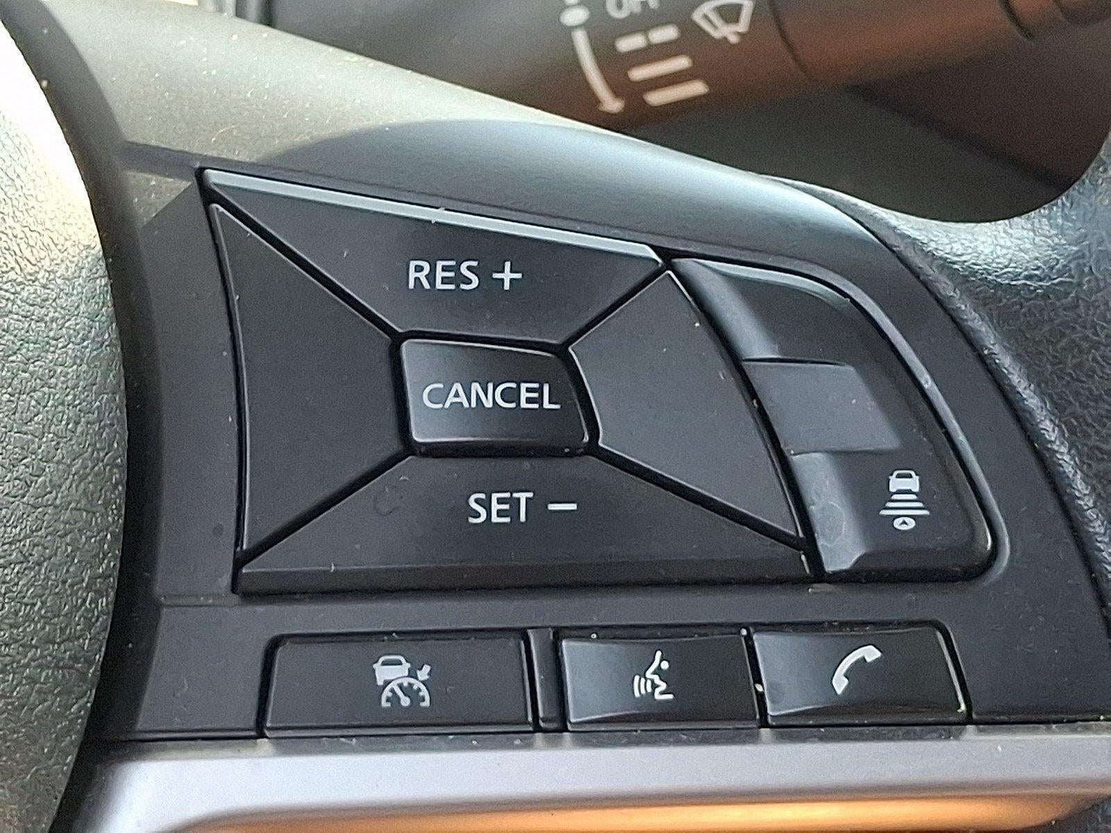 2025 Nissan Sentra SV CVT