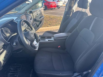 2023 Nissan Sentra SV CVT