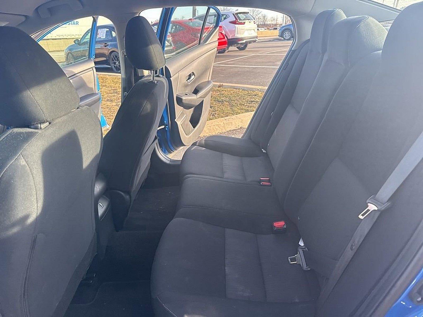 2023 Nissan Sentra SV CVT