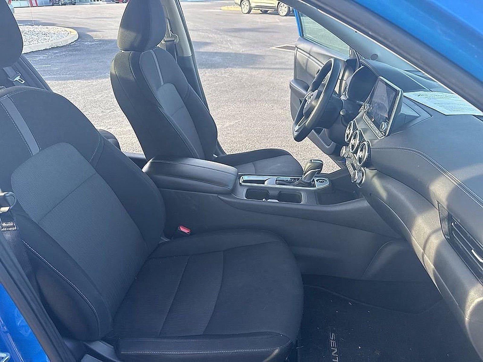 2023 Nissan Sentra SV CVT